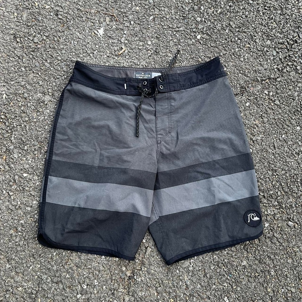 Quicksilver Highline Boardshorts / Swim trunks